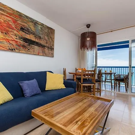 Beachfront , Ninth Floor * Benimagrell