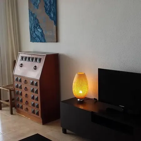 Apartment Beachfront , Ninth Floor *