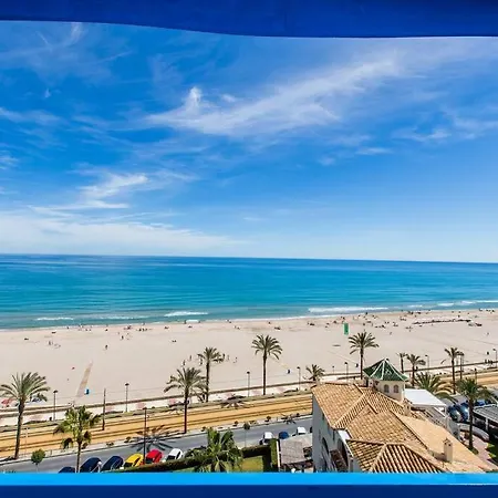 Apartment Beachfront , Ninth Floor